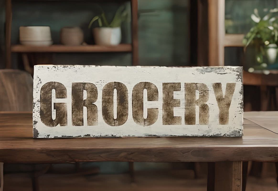 Chippy Paint + Farmhouse Vibes = One Gorgeous Grocery Sign! 🛒 ...